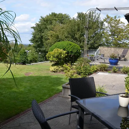 Grosszuegige Ueber 2 Ebene In Landschaftlich Schoener Lage Mit Gartenblick Wuppertal